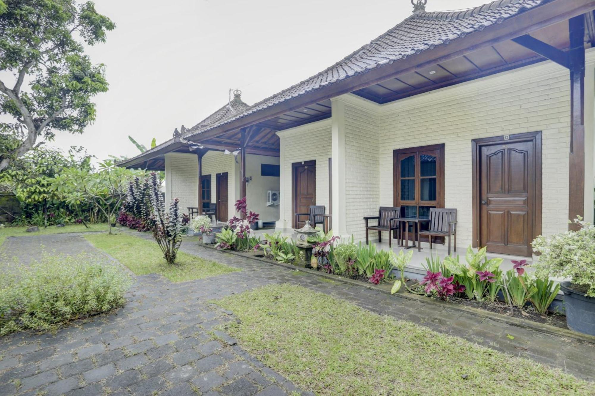 OYO 1762 Hotel Astiti Graha Tanah Lot Esterno foto