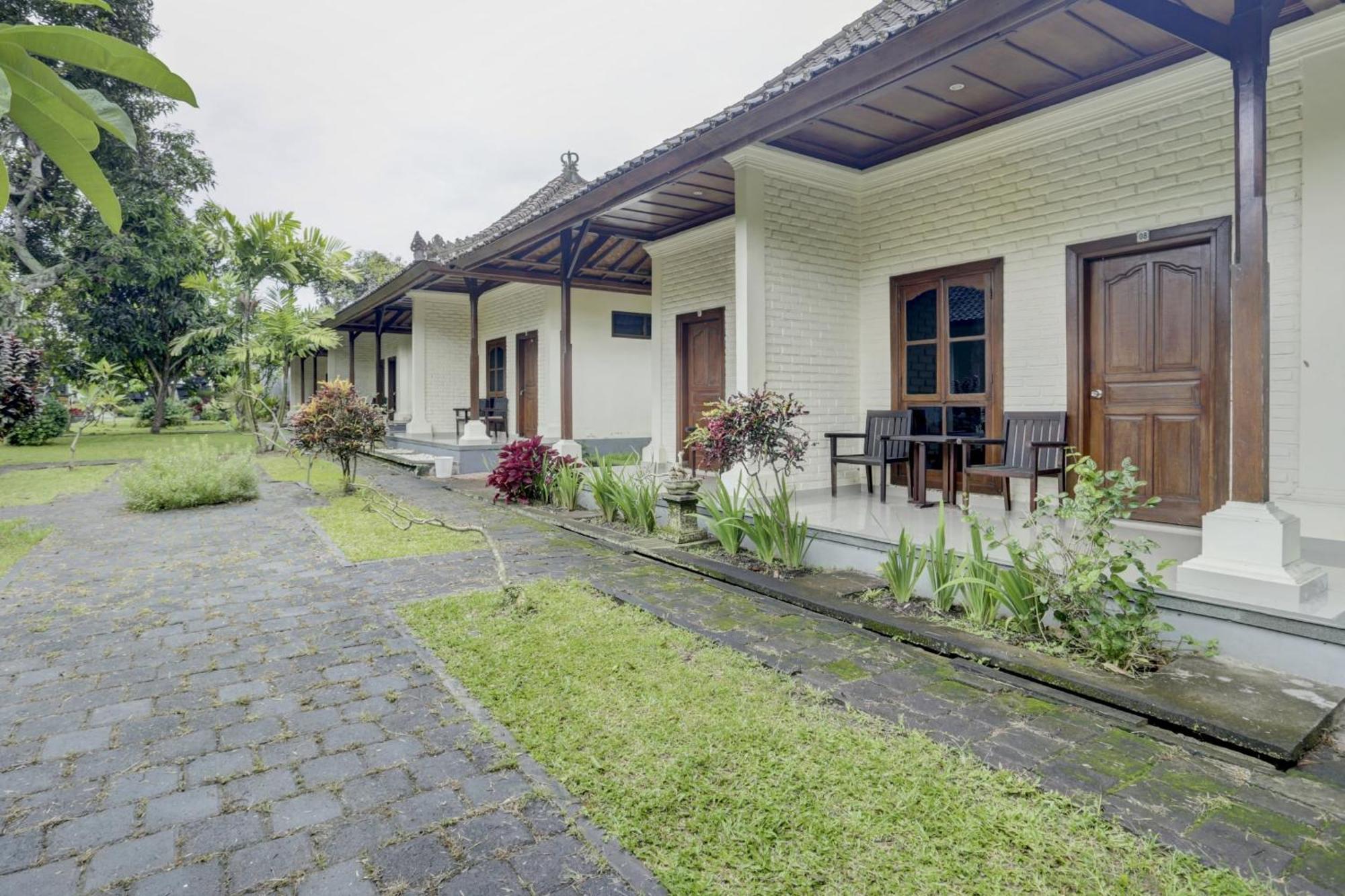 OYO 1762 Hotel Astiti Graha Tanah Lot Esterno foto