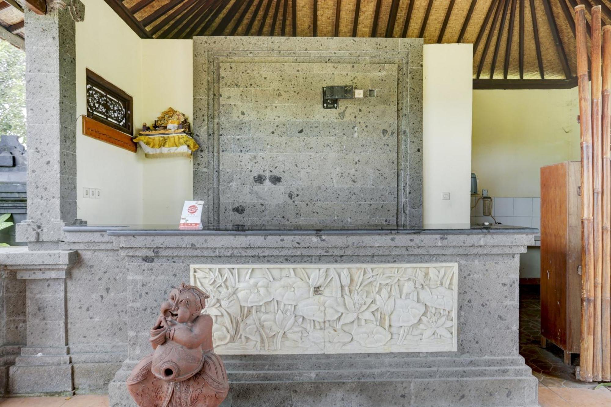 OYO 1762 Hotel Astiti Graha Tanah Lot Esterno foto
